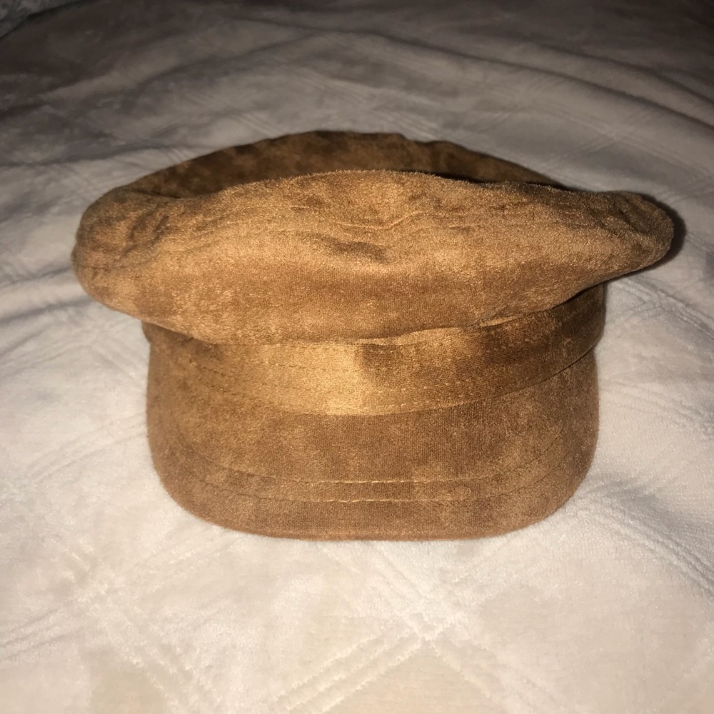 Brown “train” hat!